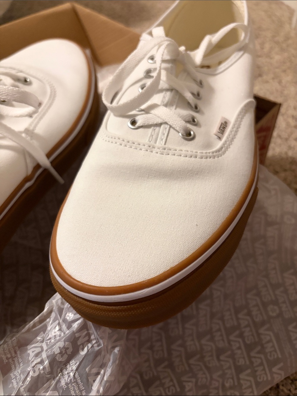 Vans White Canvas Low-Top Sneakers with Gum Sole - Picture 4 of 7